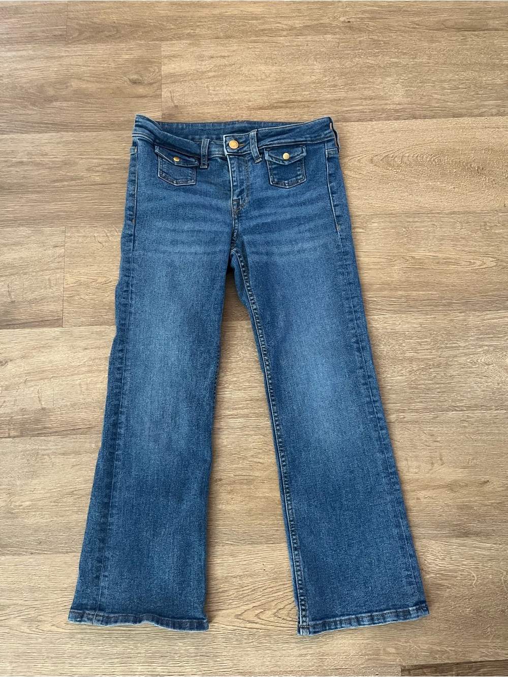 H&M Divided cropped flare denim jeans size 4